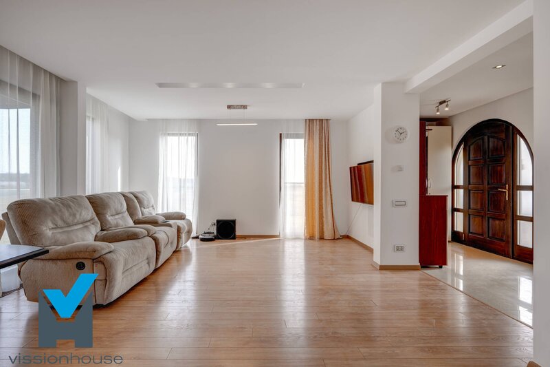 Paradisul Verde Corbeanca, vila P+1 de inchiriat, teren 613 mp.